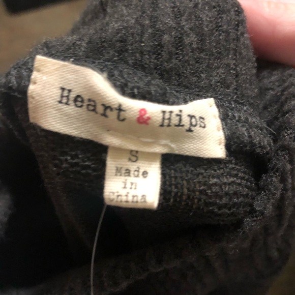 heart & hips plush turtleneck sweater - Picture 2 of 4